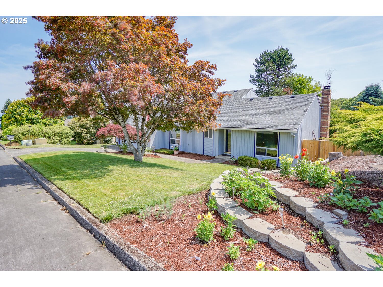 16115 Northeast 31st Avenue Ridgefield, WA 98642 - Photo 2 of 40