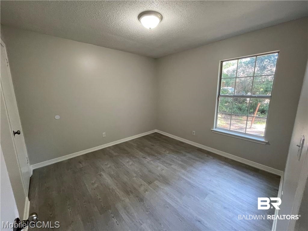 2358 Club House Road Mobile, AL 36605 - Photo 13 of 17