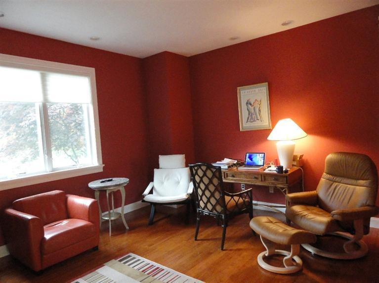 21 Greensward Road Mashpee, MA 02649 - Photo 10 of 22 a living room with furniture a rug and a large window
