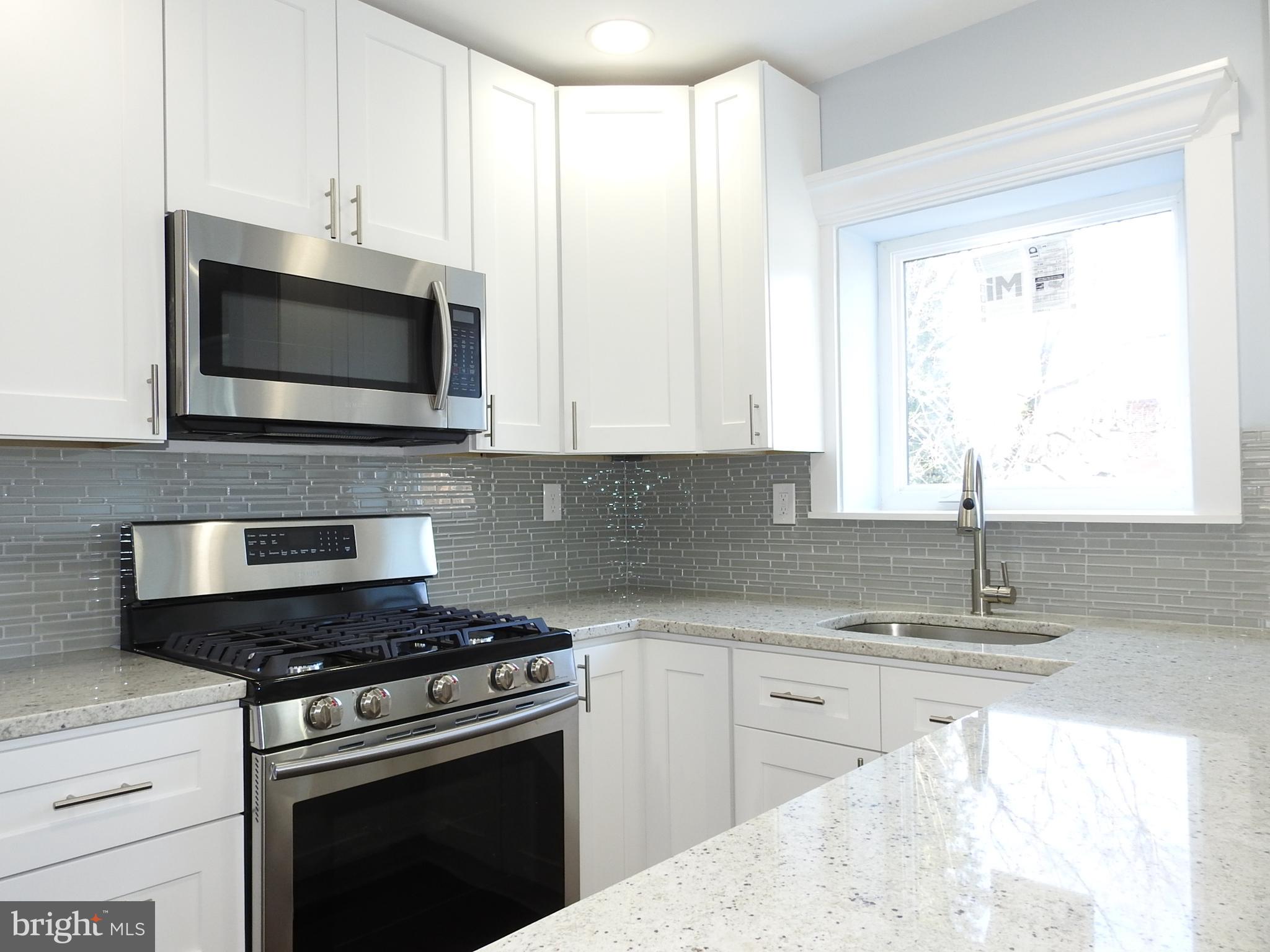 4430 Manorview Road Baltimore, MD 21229 - Photo 14 of 41 Gallery Image 14