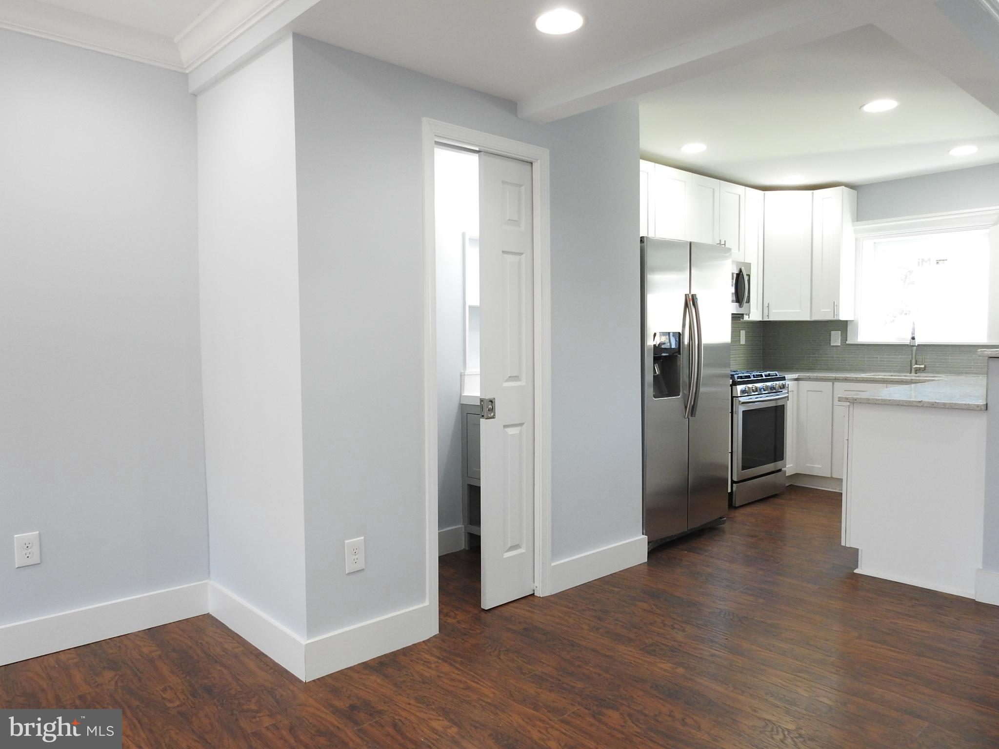 4430 Manorview Road Baltimore, MD 21229 - Photo 20 of 41 Gallery Image 20