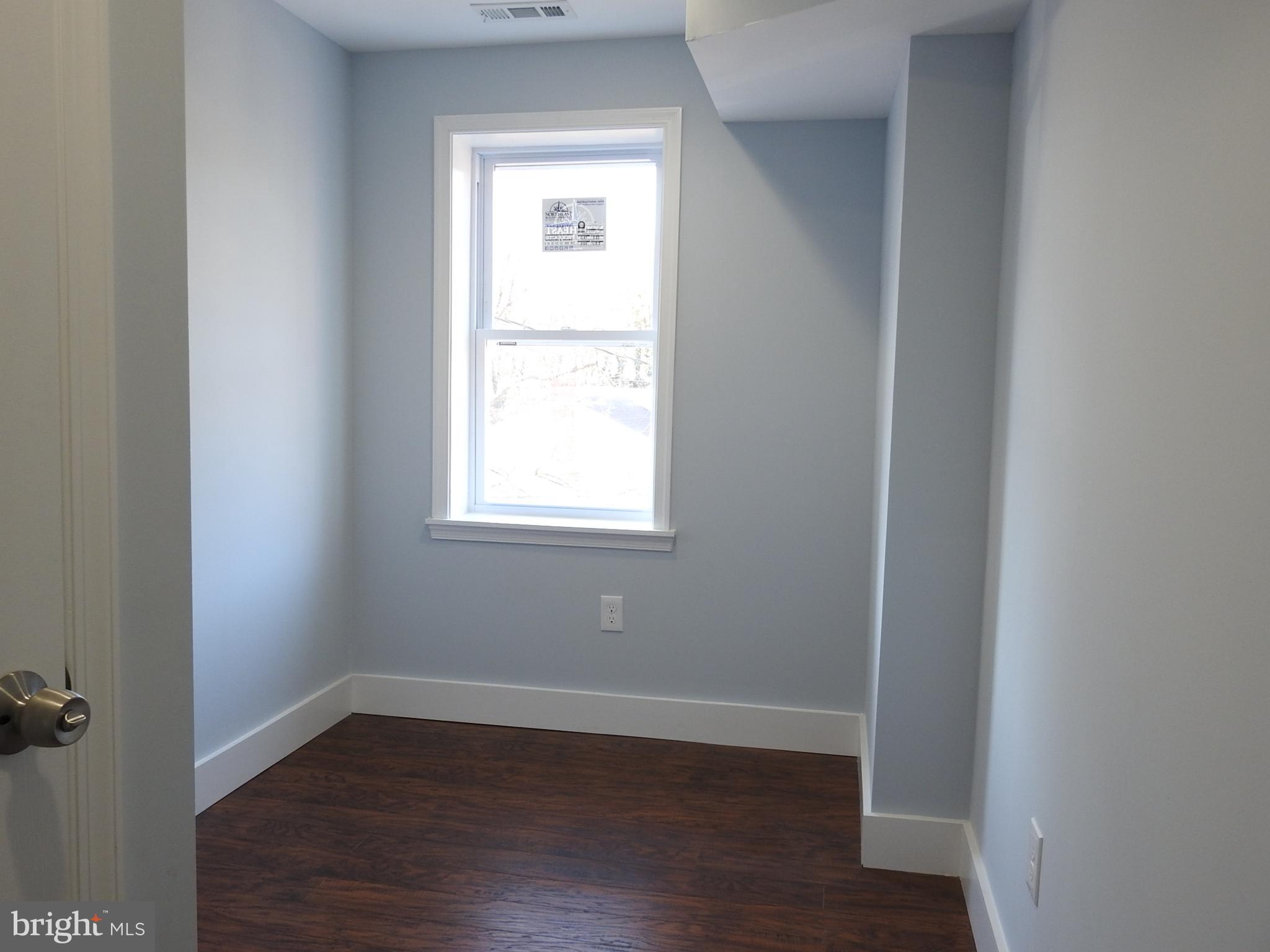 4430 Manorview Road Baltimore, MD 21229 - Photo 30 of 41 Gallery Image 30
