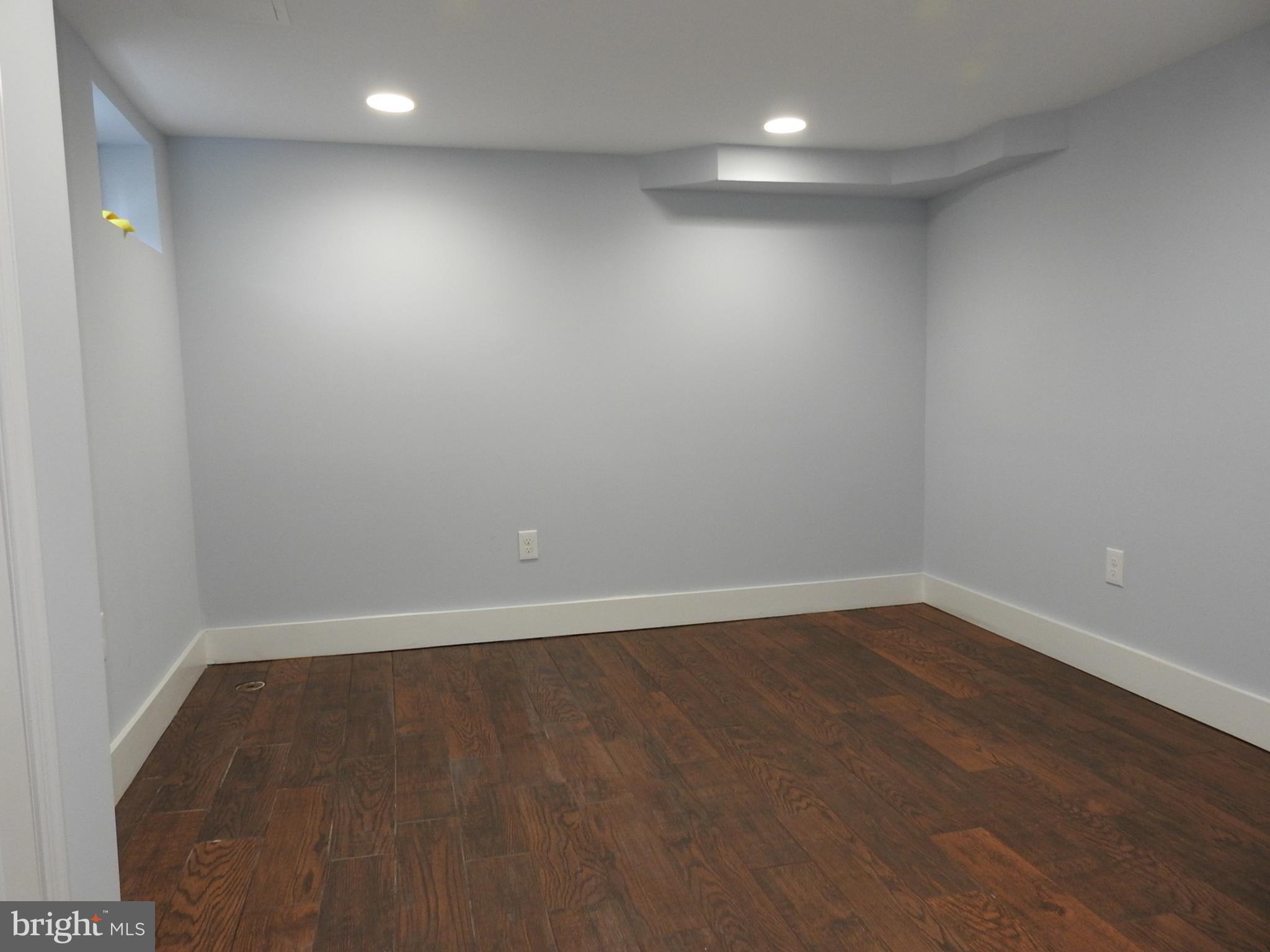 4430 Manorview Road Baltimore, MD 21229 - Photo 34 of 41 Gallery Image 34