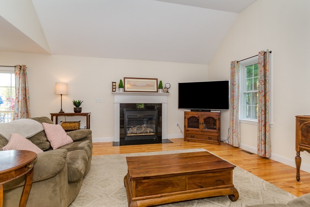 1 Gove Road Billerica, MA 01821 - Photo 17 of 41