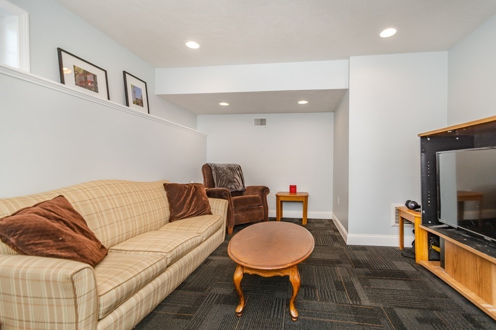 1 Gove Road Billerica, MA 01821 - Photo 34 of 41