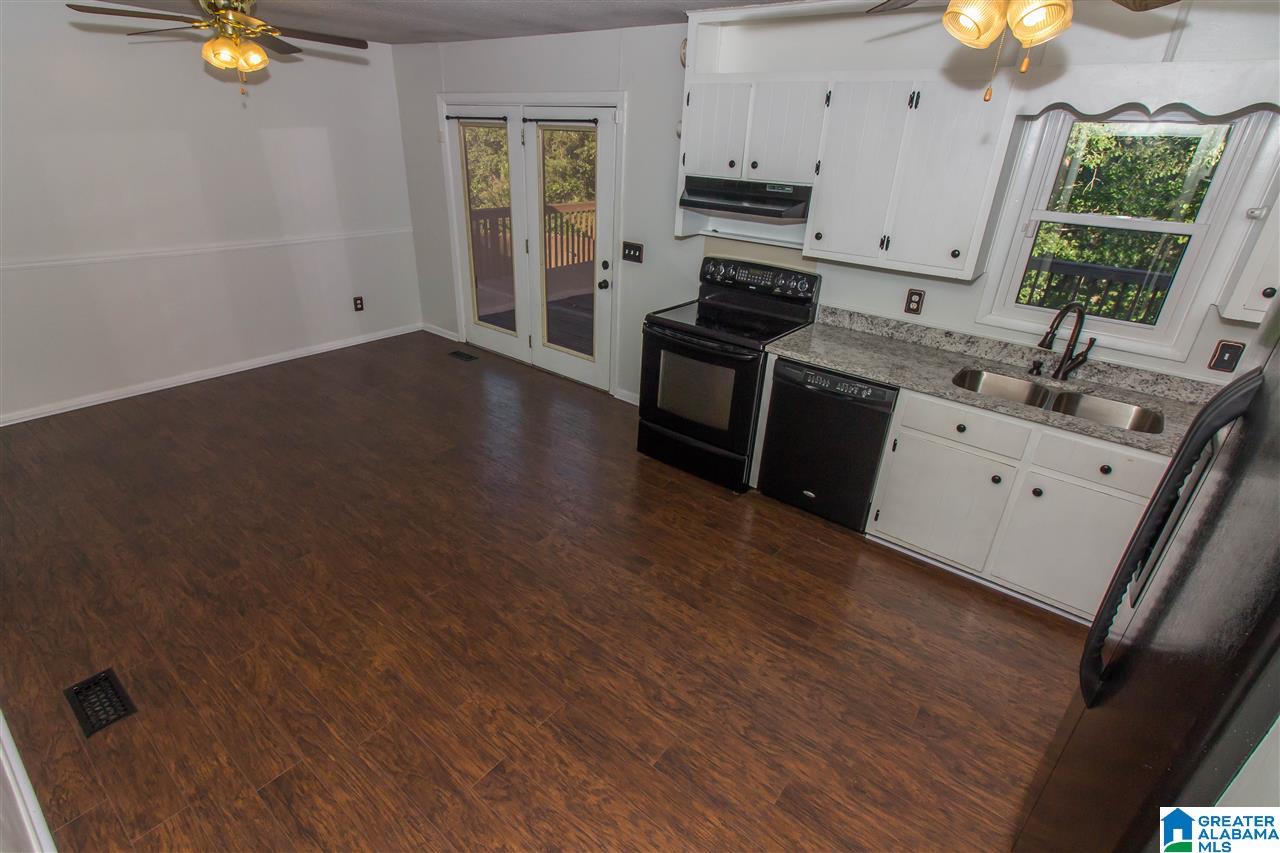 1725 Magnolia Street Gardendale, AL 35071 - Photo 11 of 44