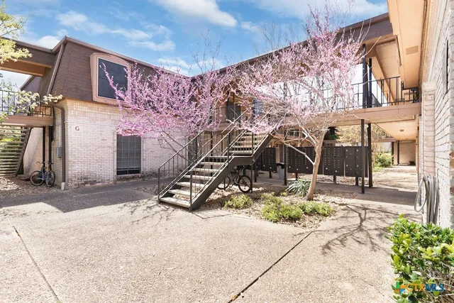 $189,000 | 7801 Shoal Creek Boulevard, Unit 240, Austin, TX 78757