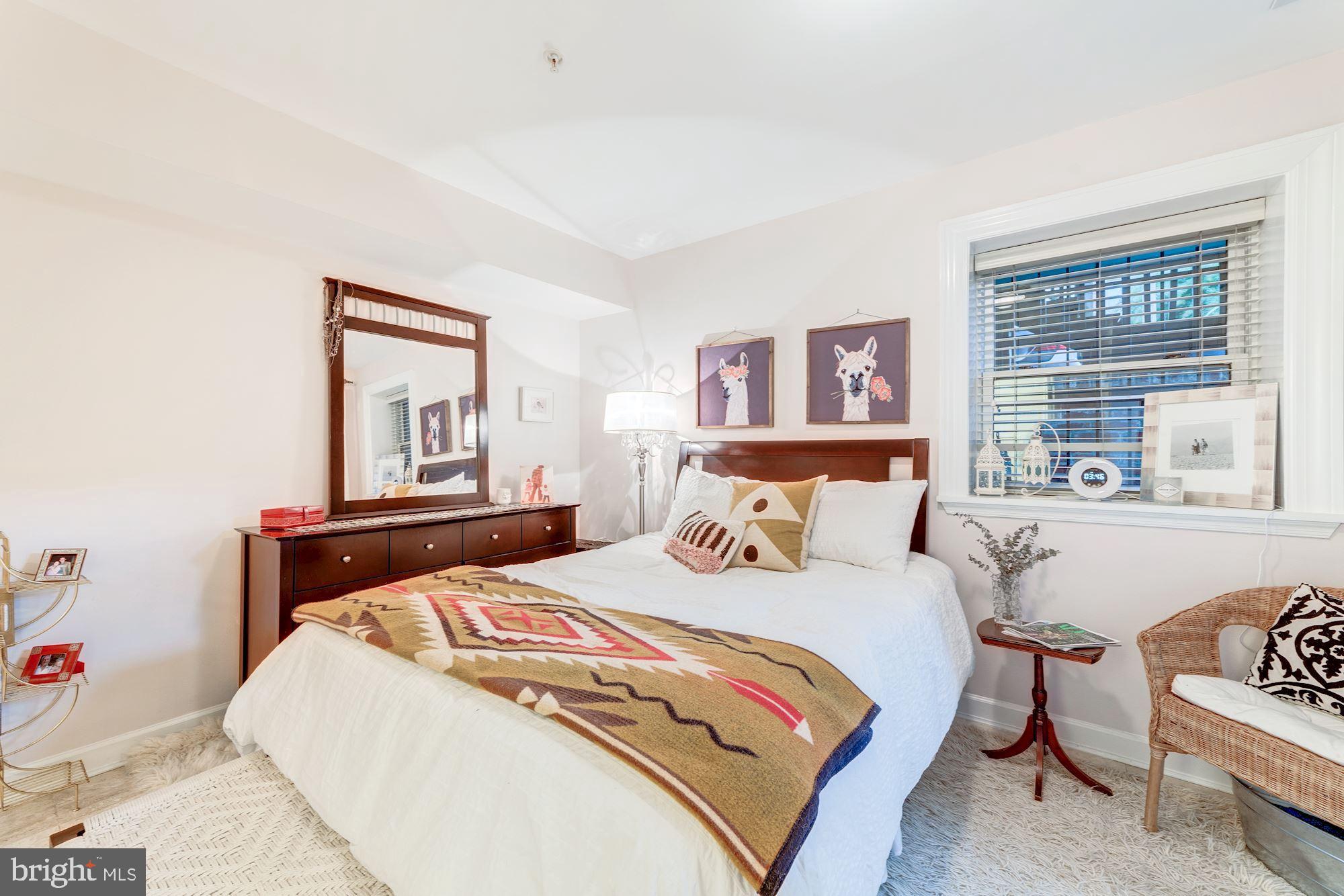 1321 R Street Northwest, Unit 1 Washington, DC 20009 - Photo 22 of 27 Gallery Image 22