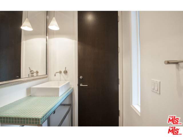 3850 Rambla Orienta Malibu, CA 90265 - Photo 21 of 33