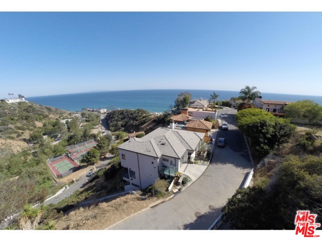 3850 Rambla Orienta Malibu, CA 90265 - Photo 27 of 33