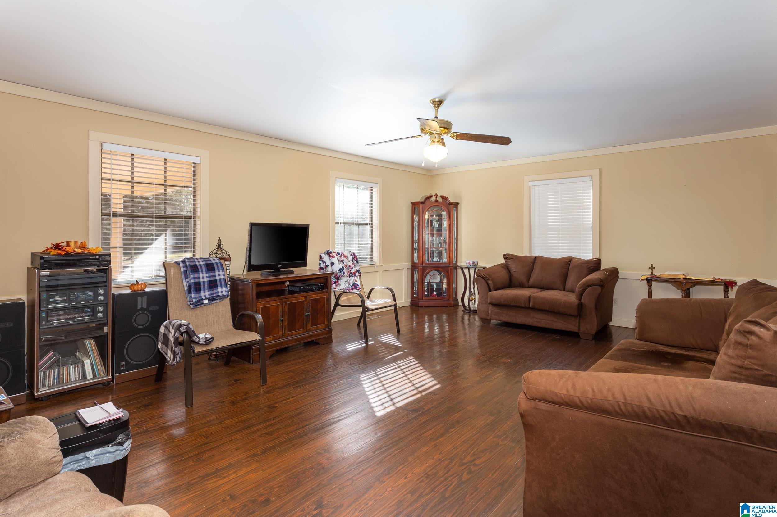 306 Oak Street Talladega, AL 35160 - Photo 4 of 18