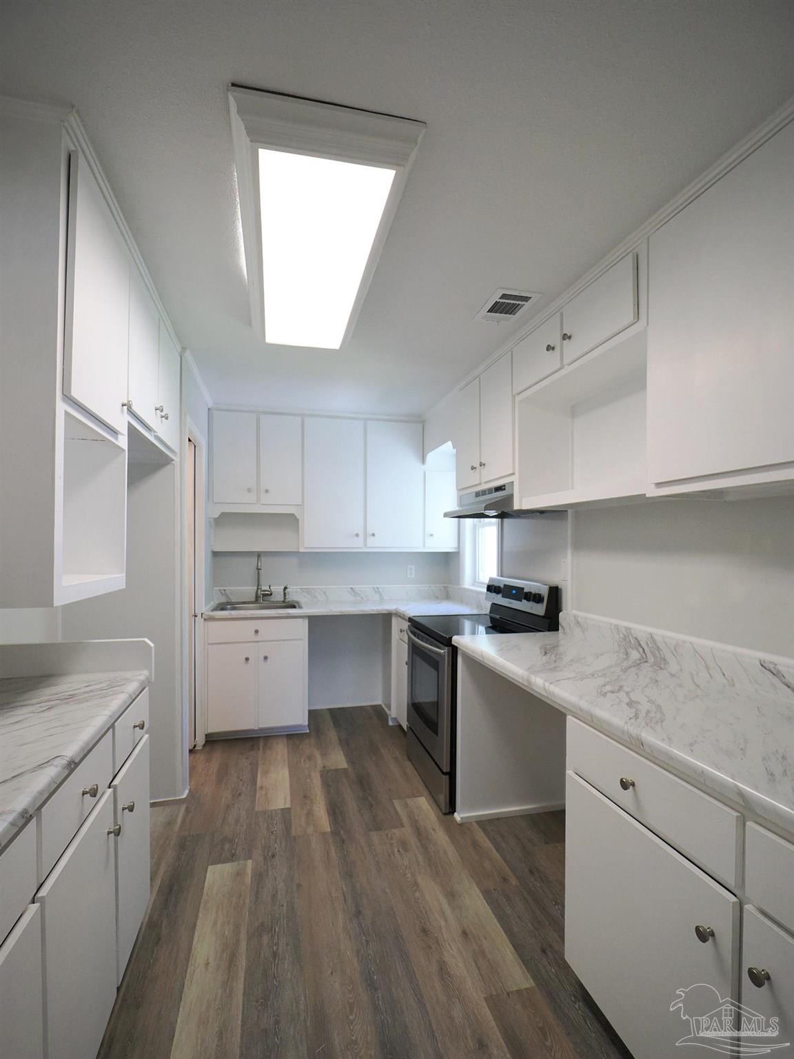 226 Betty Road Pensacola, FL 32507 - Photo 6 of 28 Gallery Image 6