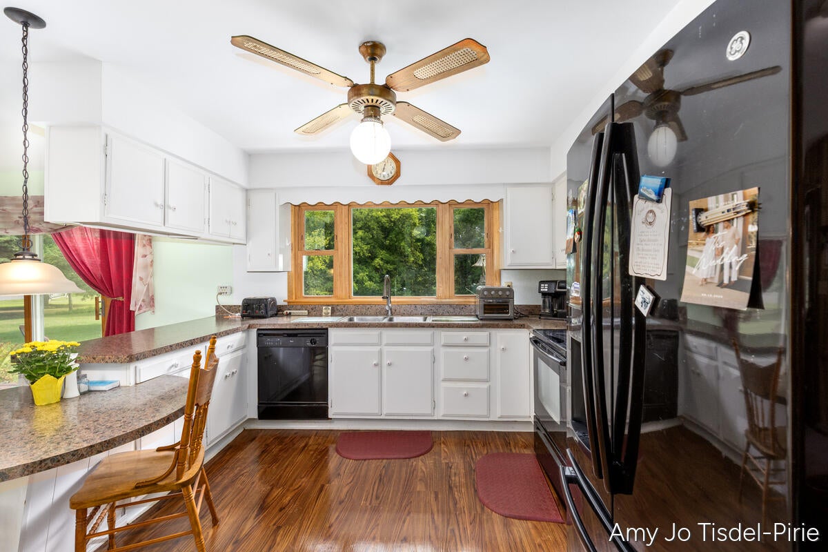 4547 Wellman Road Parma, MI 49269 - Photo 6 of 28 Gallery Image 6