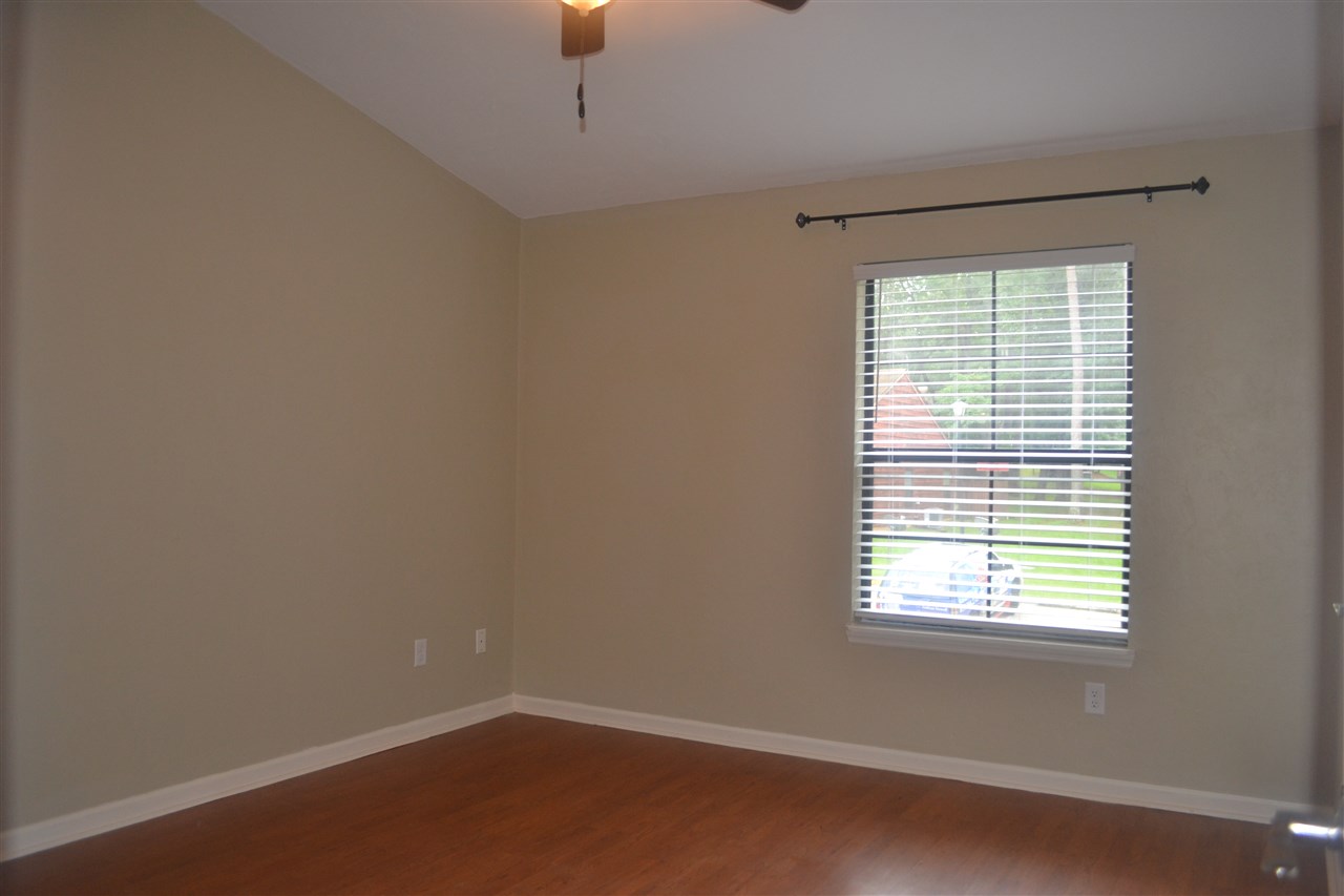 1290 High Road Tallahassee, FL 32304 - Photo 17 of 31