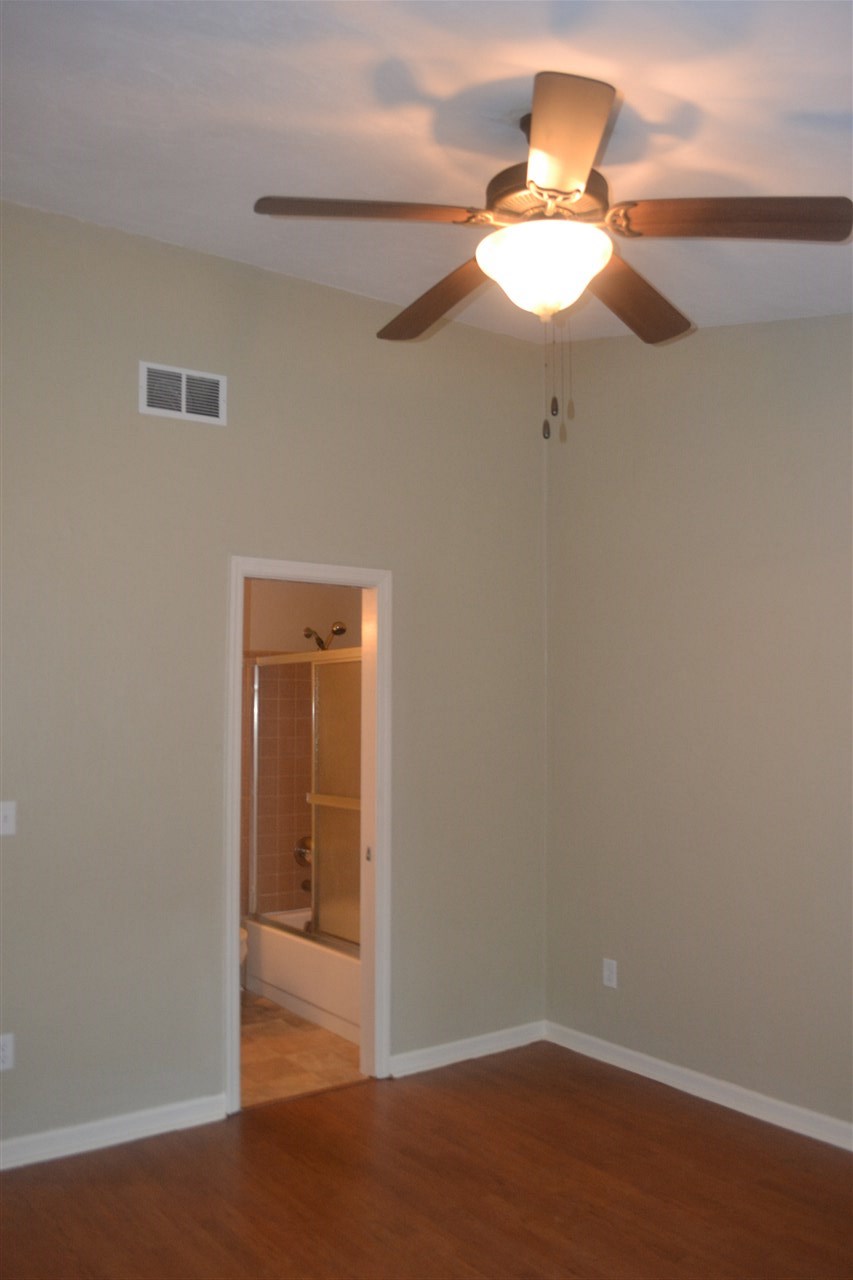 1290 High Road Tallahassee, FL 32304 - Photo 19 of 31