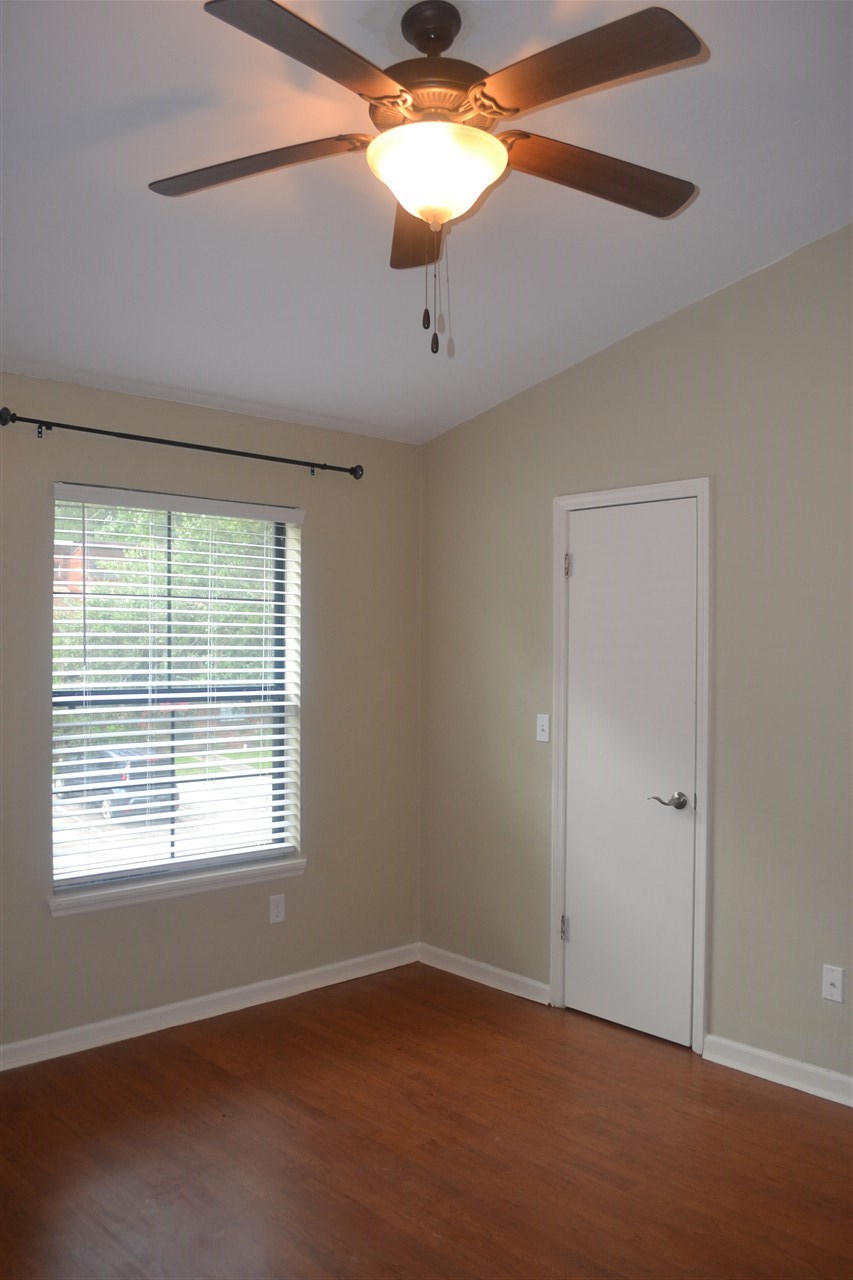 1290 High Road Tallahassee, FL 32304 - Photo 20 of 31