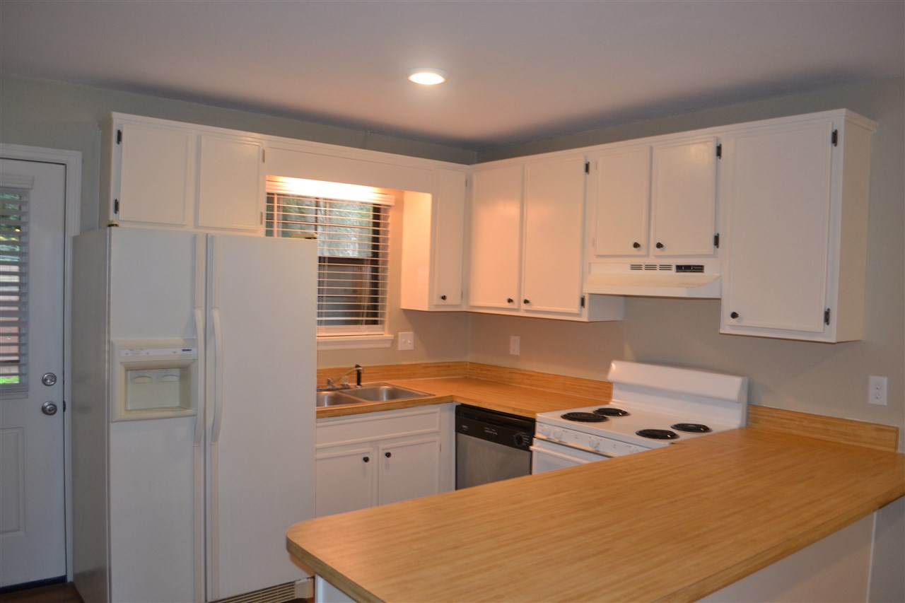 1290 High Road Tallahassee, FL 32304 - Photo 5 of 31