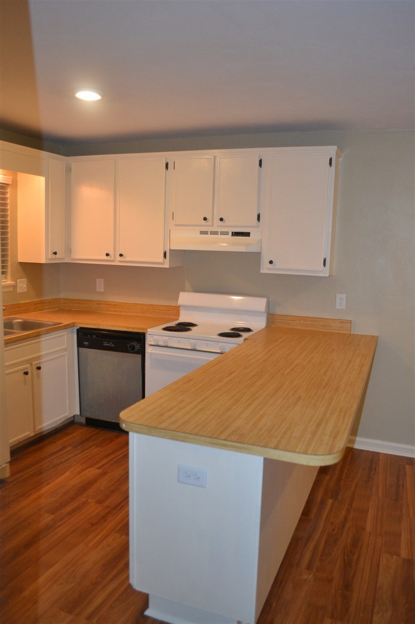 1290 High Road Tallahassee, FL 32304 - Photo 10 of 31