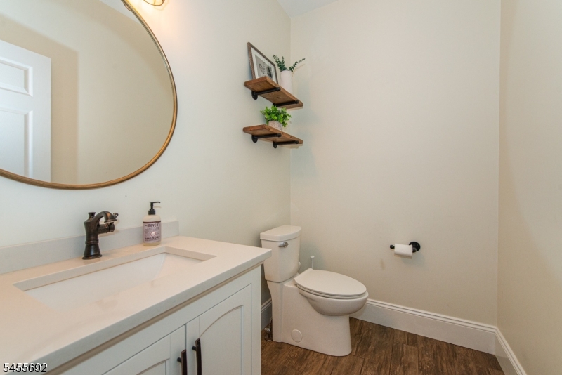 18 Stoneybrook Road Long Valley, NJ 07853 - Photo 22 of 50 Gallery Image 22
