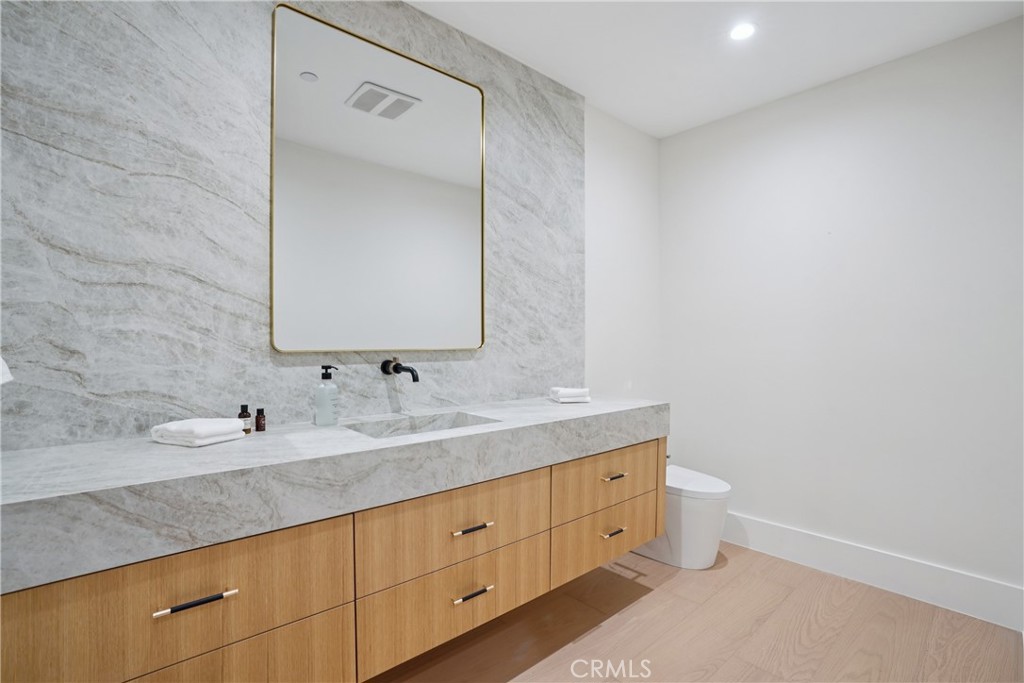 17354 Toquet Drive Encino, CA 91316 - Photo 62 of 75 Gallery Image 62