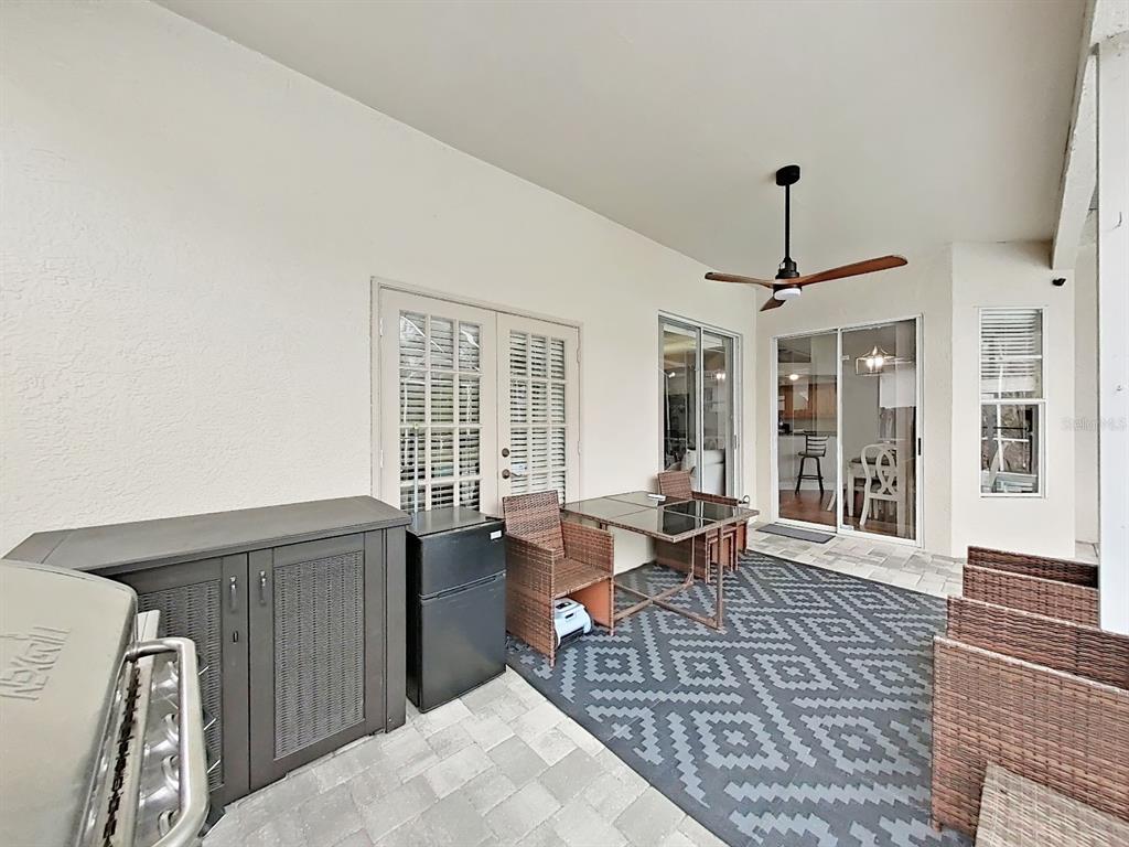 9630 Fox Hearst Road Tampa, FL 33647 - Photo 40 of 47 a dining room with furniture and window