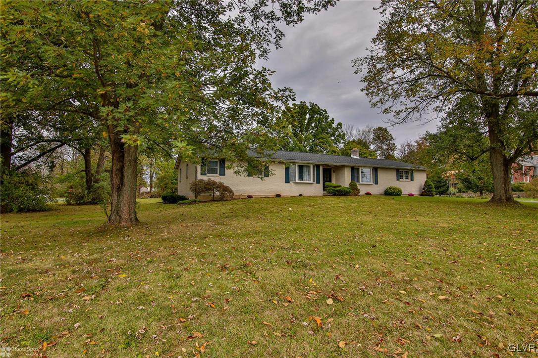 6675 Passer Road Coopersburg, PA 18036 - Photo 2 of 30 Gallery Image 2