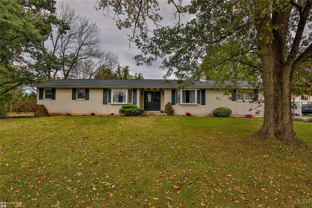 6675 Passer Road Coopersburg, PA 18036 - Photo 4 of 30 Gallery Image 4