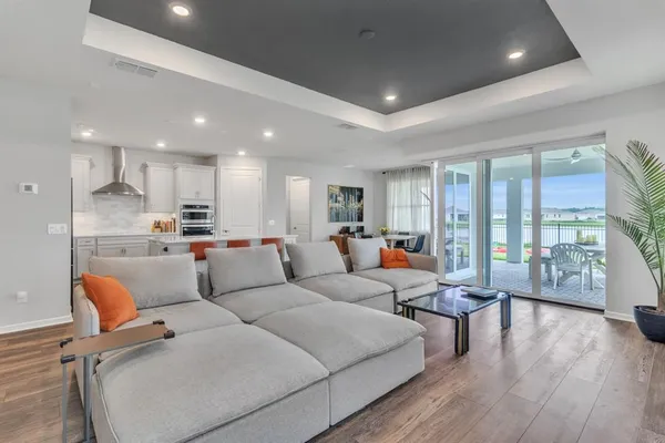 $2,950 | 2010 Spring Shower Circle, Kissimmee, FL 34744