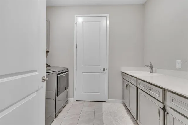 $2,950 | 2010 Spring Shower Circle, Kissimmee, FL 34744