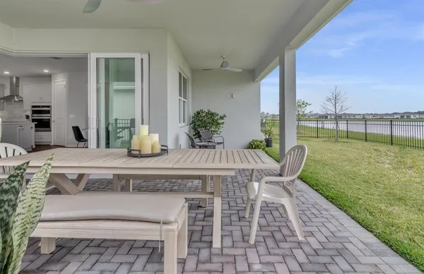 $2,950 | 2010 Spring Shower Circle, Kissimmee, FL 34744