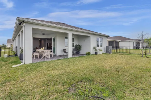 $2,950 | 2010 Spring Shower Circle, Kissimmee, FL 34744