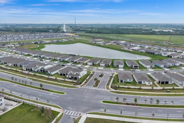 $2,950 | 2010 Spring Shower Circle, Kissimmee, FL 34744