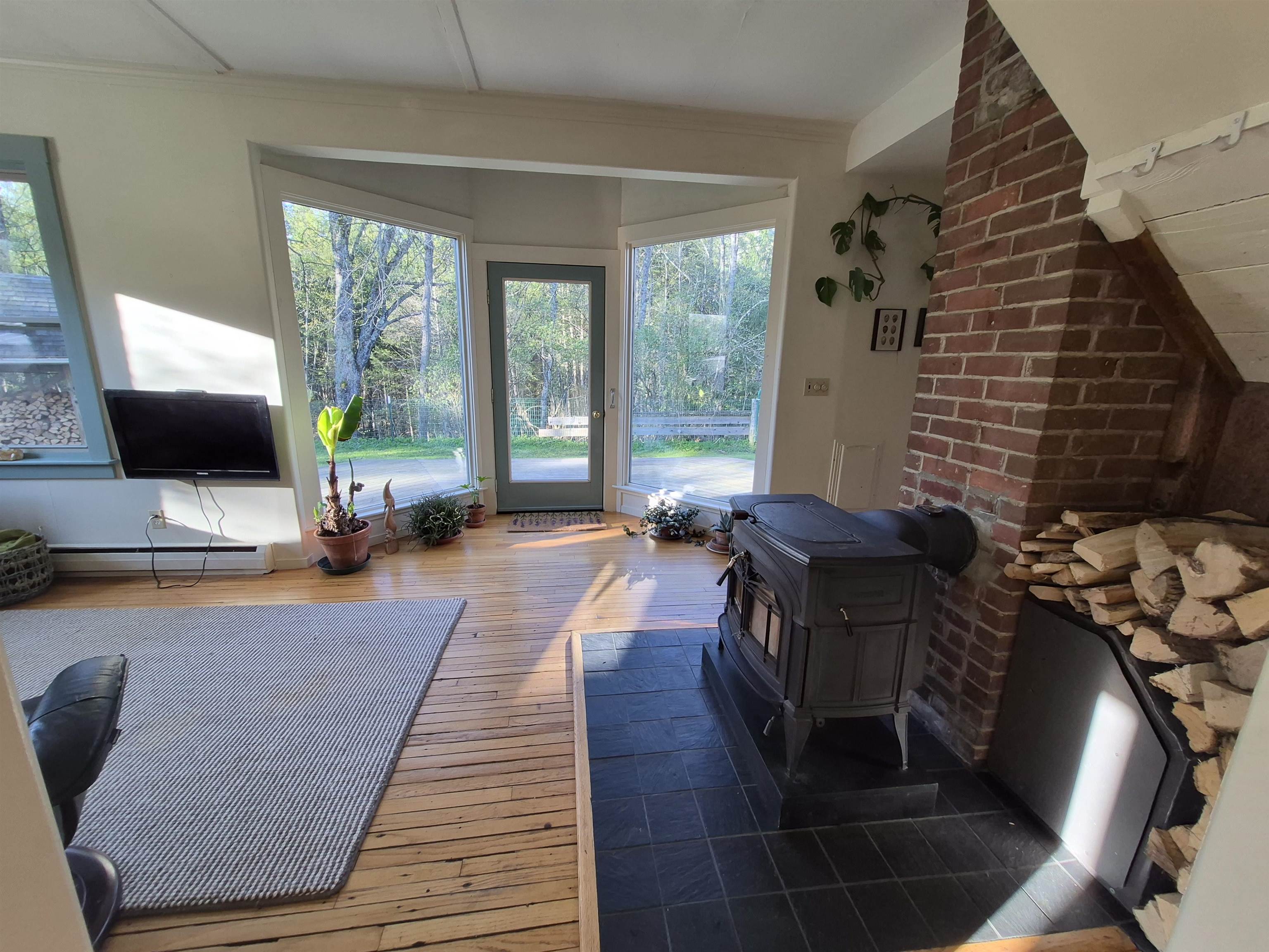 88 Falls Hill Road Tunbridge, VT 05077 - Photo 7 of 12