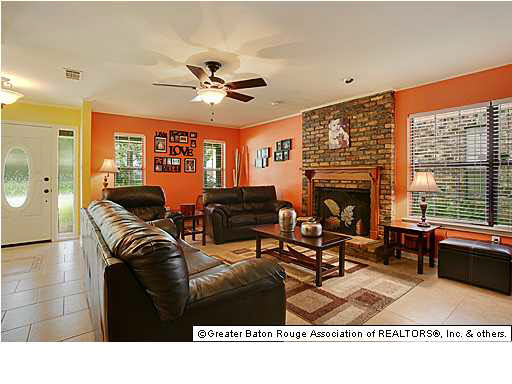 1747 Hobbiton Road Baton Rouge, LA 70810 - Photo 4 of 11