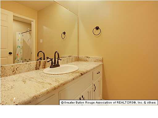 1747 Hobbiton Road Baton Rouge, LA 70810 - Photo 8 of 11