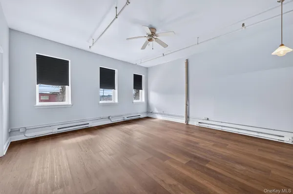$1,900 | 23 West Main Street, Unit 1, Middletown, NY 10940