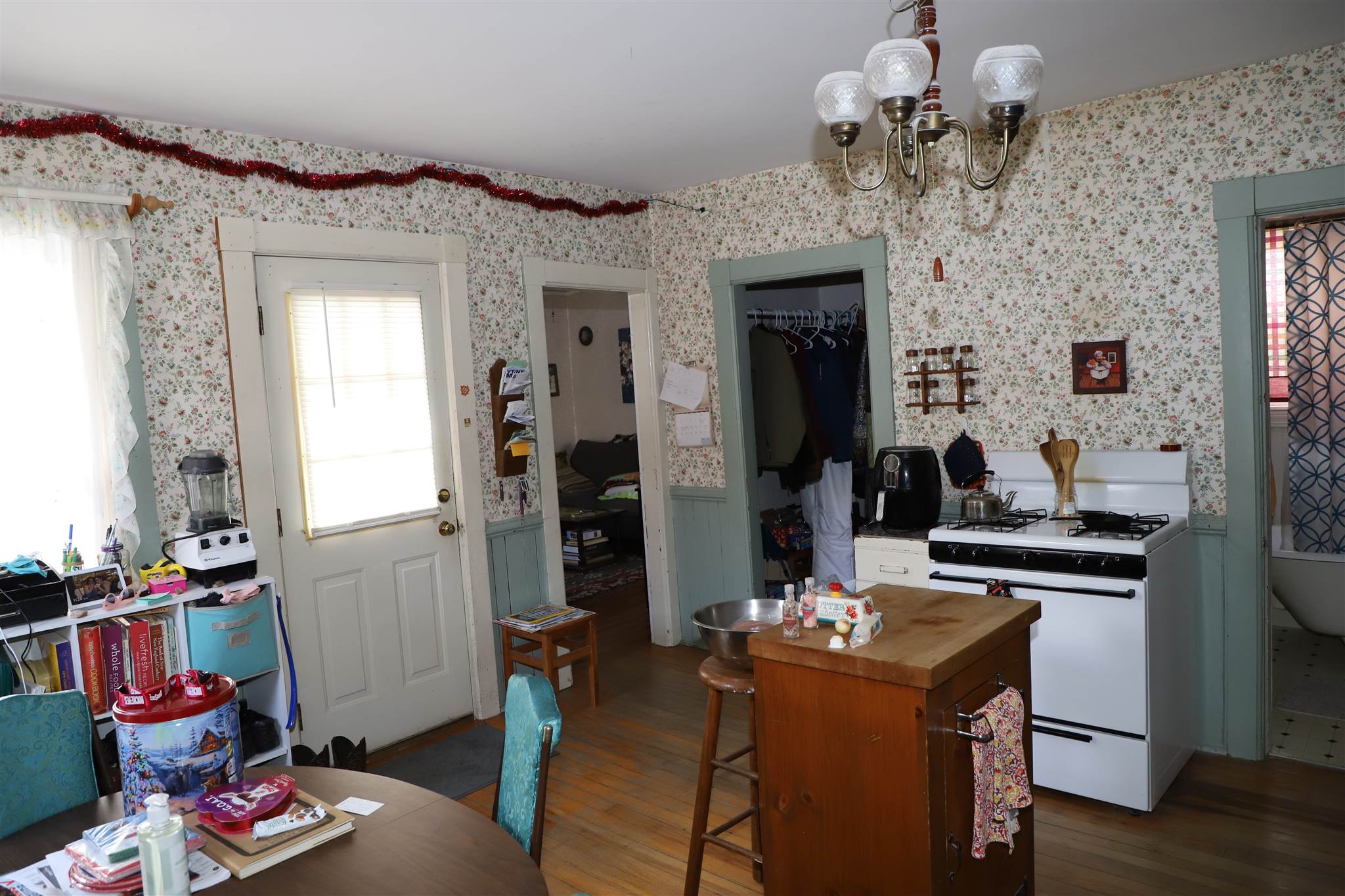 9 Brown Street Rockingham, VT 05101 - Photo 6 of 27 Gallery Image 6