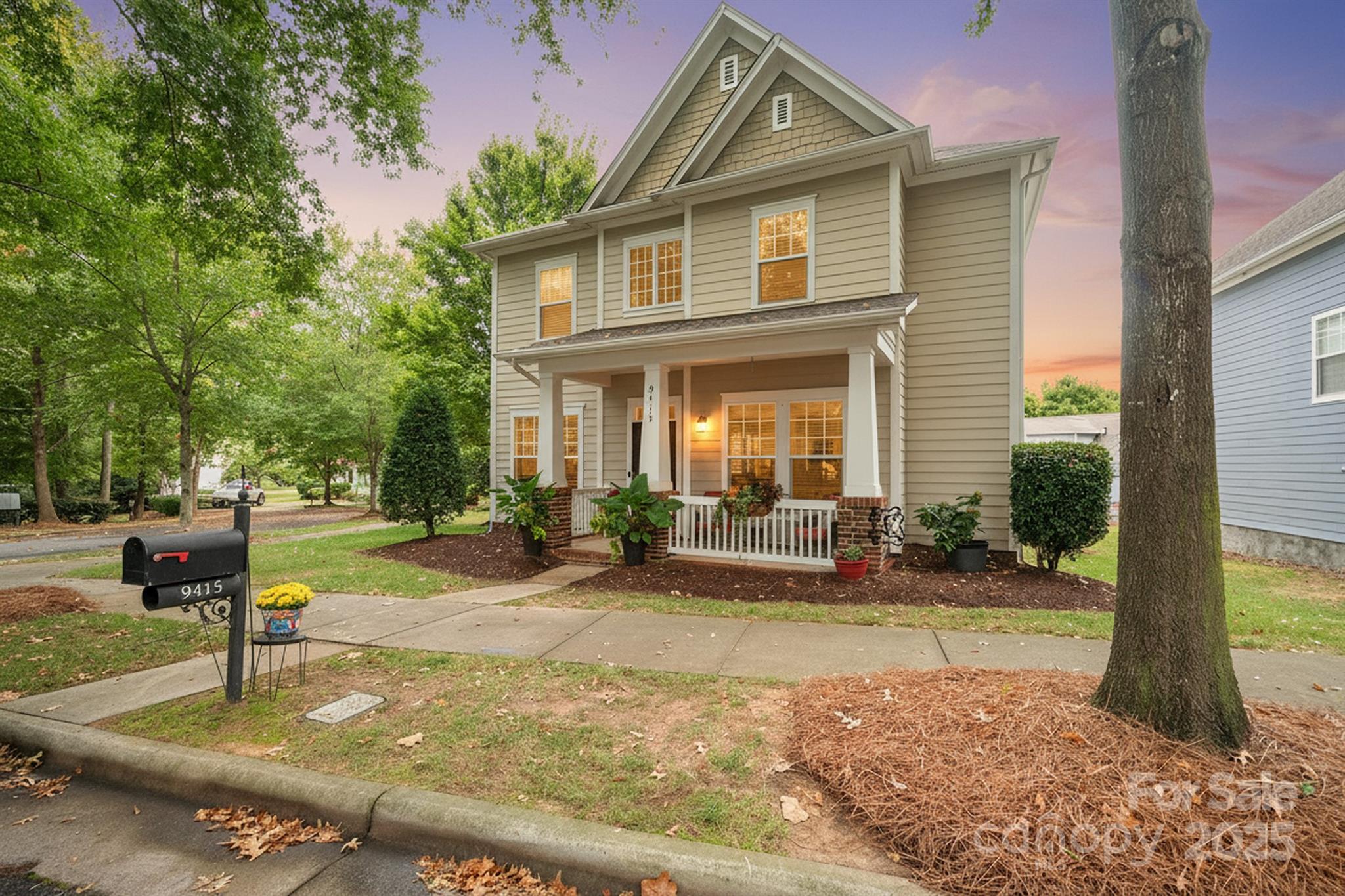 9415 Rosalyn Glen Road Cornelius, NC 28031 - Photo 5 of 46