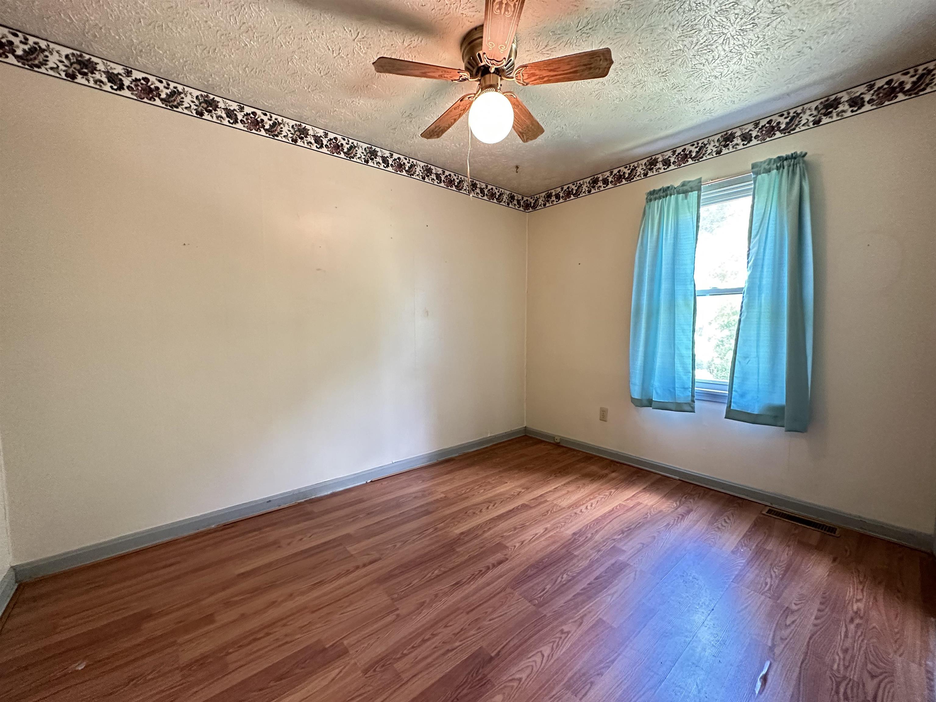 319 West Dog Ridge Road Ashland, KY 41102 - Photo 19 of 34