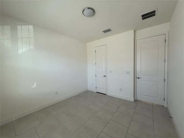 $3,000 | 3260 Great Banyan Way, Wesley Chapel, FL 33543