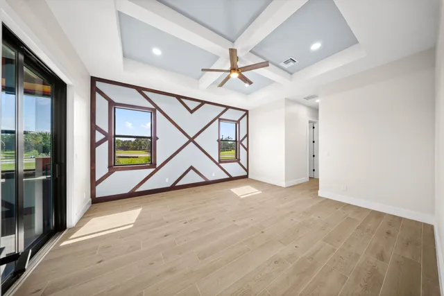 $1,013,000 | 122 Southeast Via Lago Garda, Port St. Lucie, FL 34952