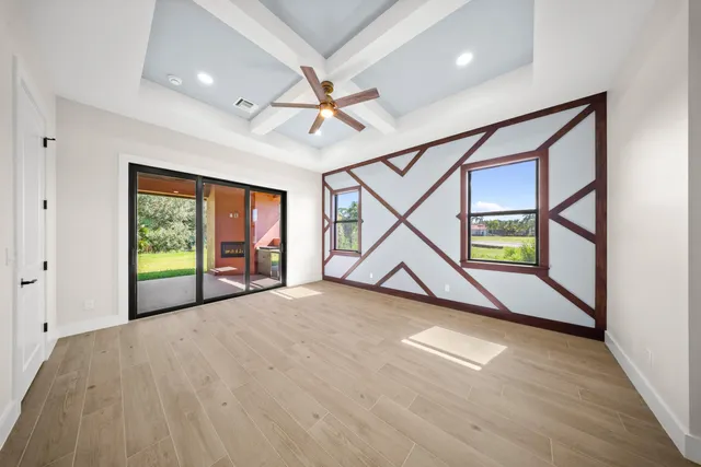 $1,013,000 | 122 Southeast Via Lago Garda, Port St. Lucie, FL 34952