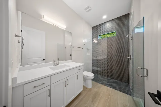 $1,013,000 | 122 Southeast Via Lago Garda, Port St. Lucie, FL 34952