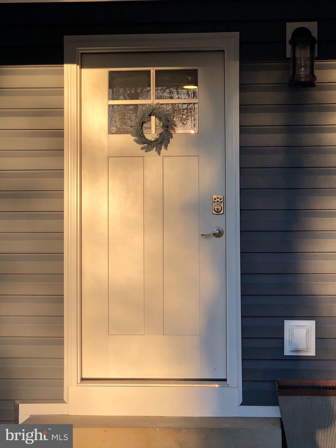 138 Grimes Golden Road Linden, VA 22642 - Photo 6 of 77 a bathroom with a glass shower door
