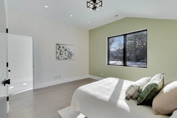$1,889,500 | 2238 Prairie Street, Glenview, IL 60025