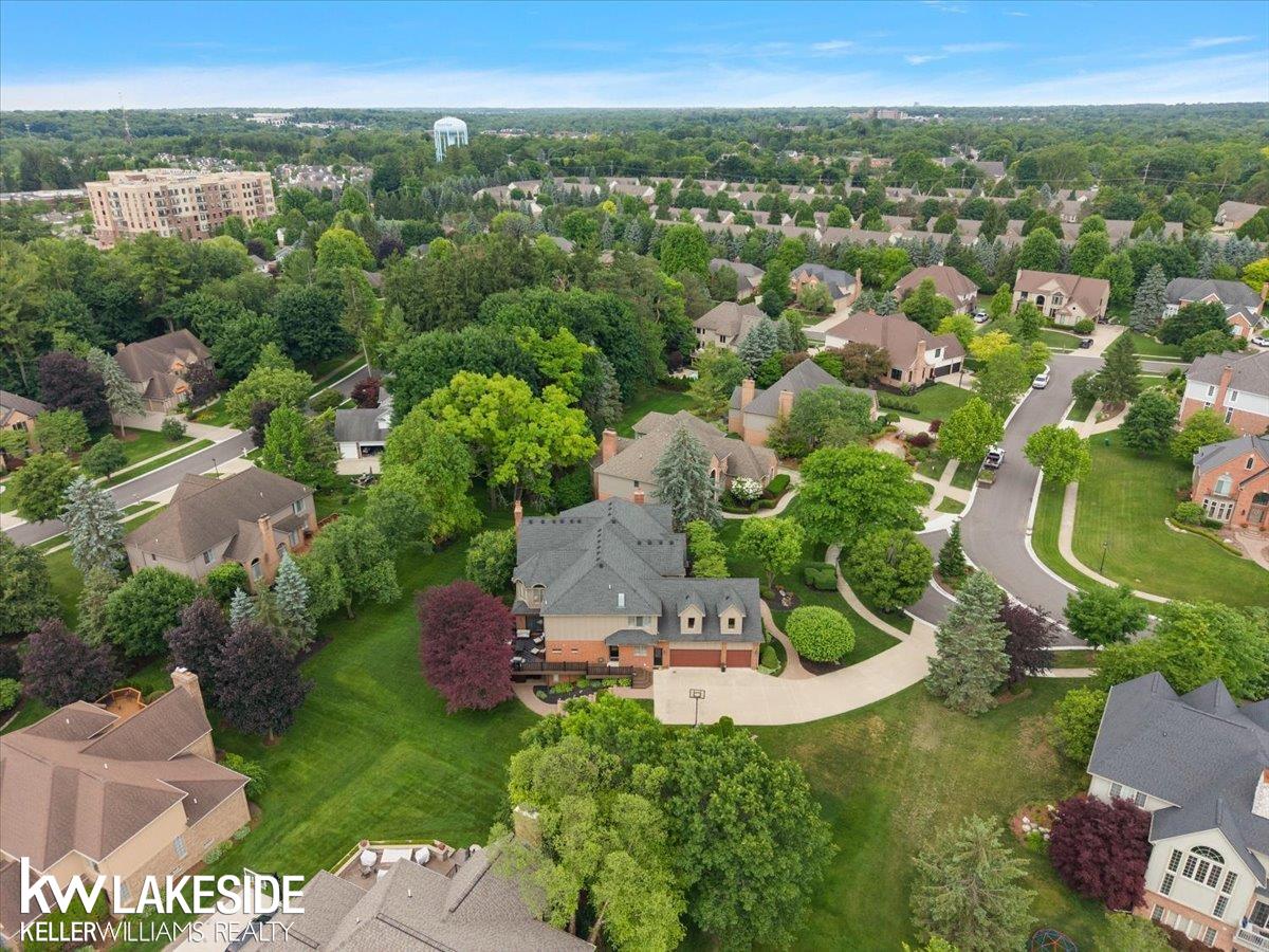 1387 Pebble Ridge Drive Rochester, MI 48307 - Photo 18 of 99