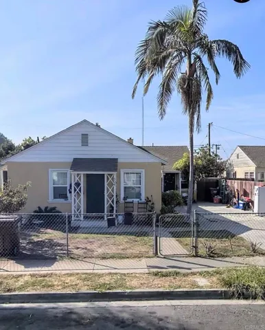 $760,000 | 524 West Laurel Street, Compton, CA 90220