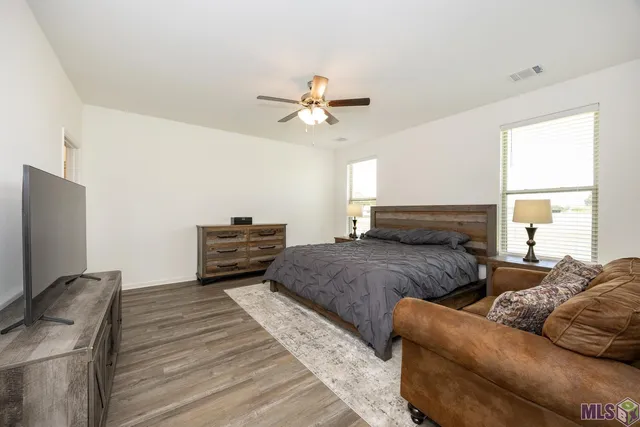 $2,700 | 58890 April Lane, Plaquemine, LA 70764