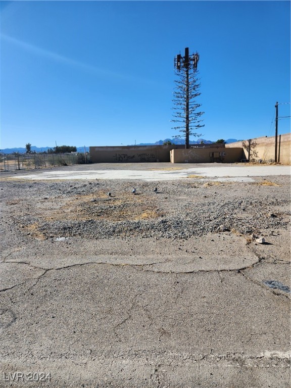1859 North Decatur Boulevard Las Vegas, NV 89108 - Photo 4 of 4 Straight ahead view from N Decatur.