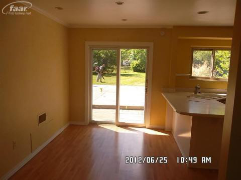 6313 Hermana Road West Bloomfield, MI 48324 - Photo 8 of 10 20174665-7.JPG